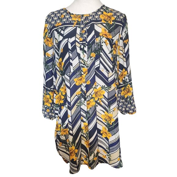 Floral Geometric Print Tunic Blouse With 3/4 Sleeves By Fig And Flower - Size L - Picture 1 of 7